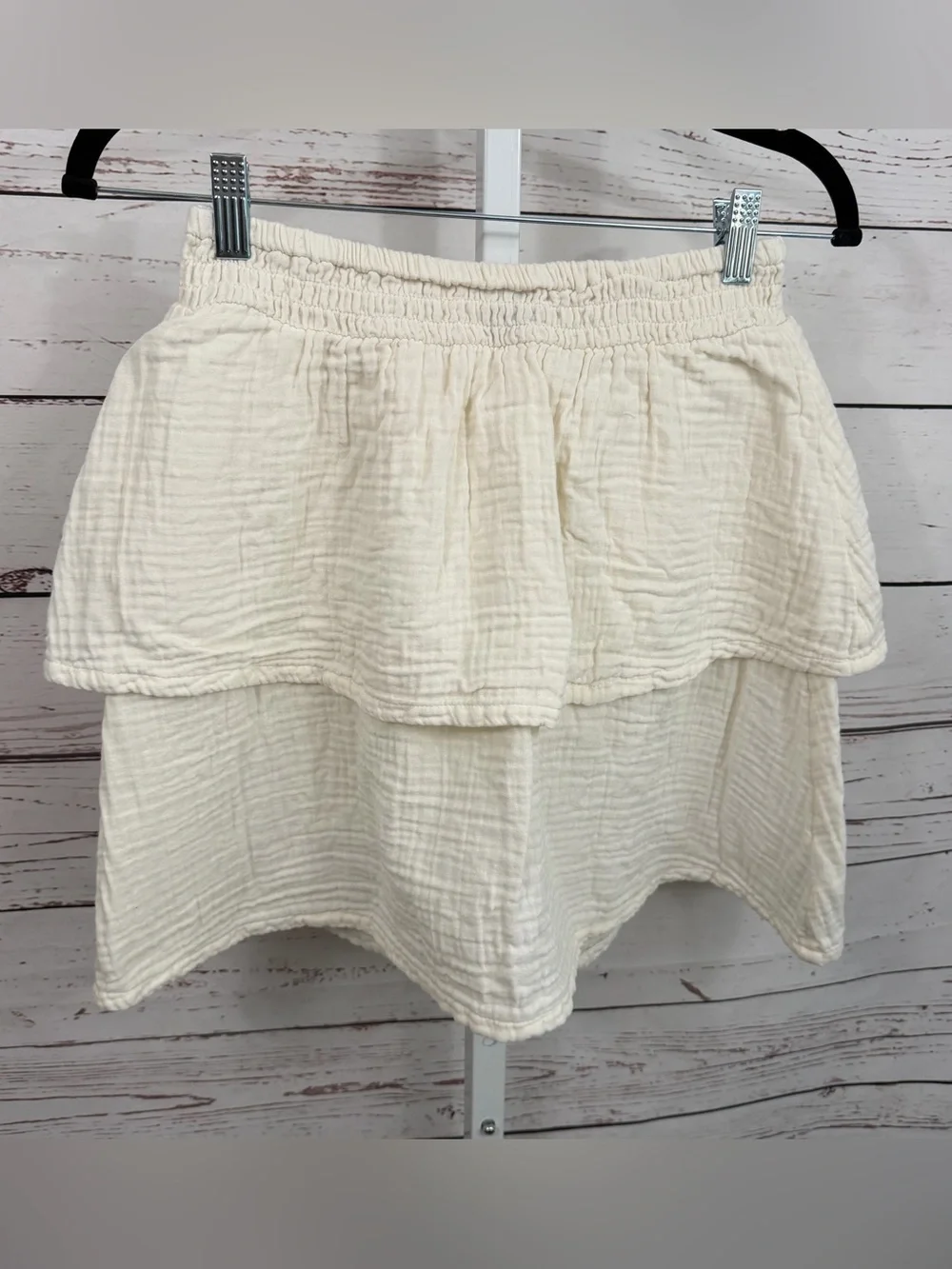 Old Navy Double-Weave Smocked Tiered Skirt. Cream Color Girls size XL 14-16